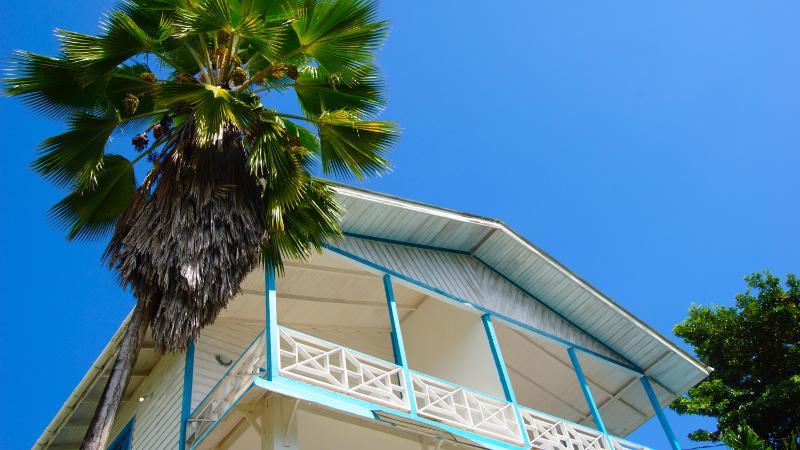 Half Moon Blue Hotel Scarborough Exterior foto